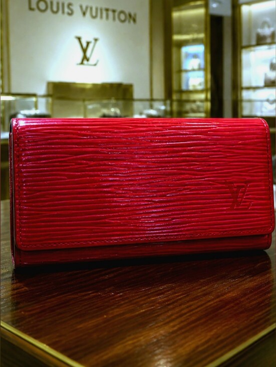 Louis Vuitton Handbags - Louis Vuitton Vintage Red Epi 4 Key Holder